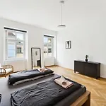 Stylish apartment near Mariahilferstraße